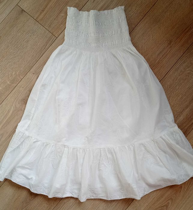 Sukienka Victoria's Secret haftowana