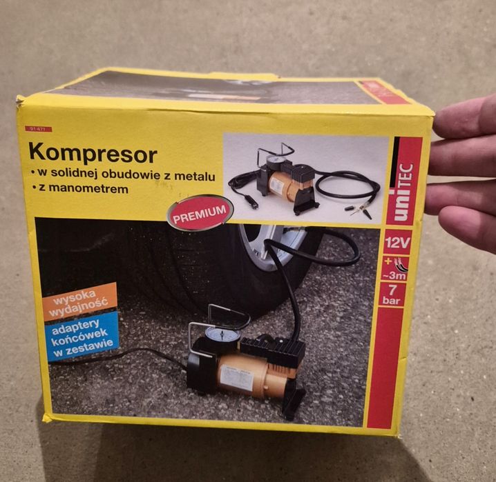 Kompresor samochodowy 12V