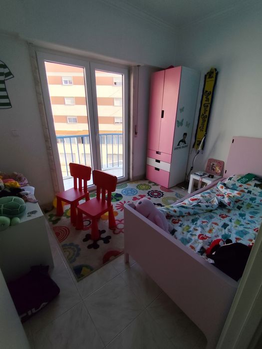 Cama extensível Rosa 80x até 200 - como NOVA