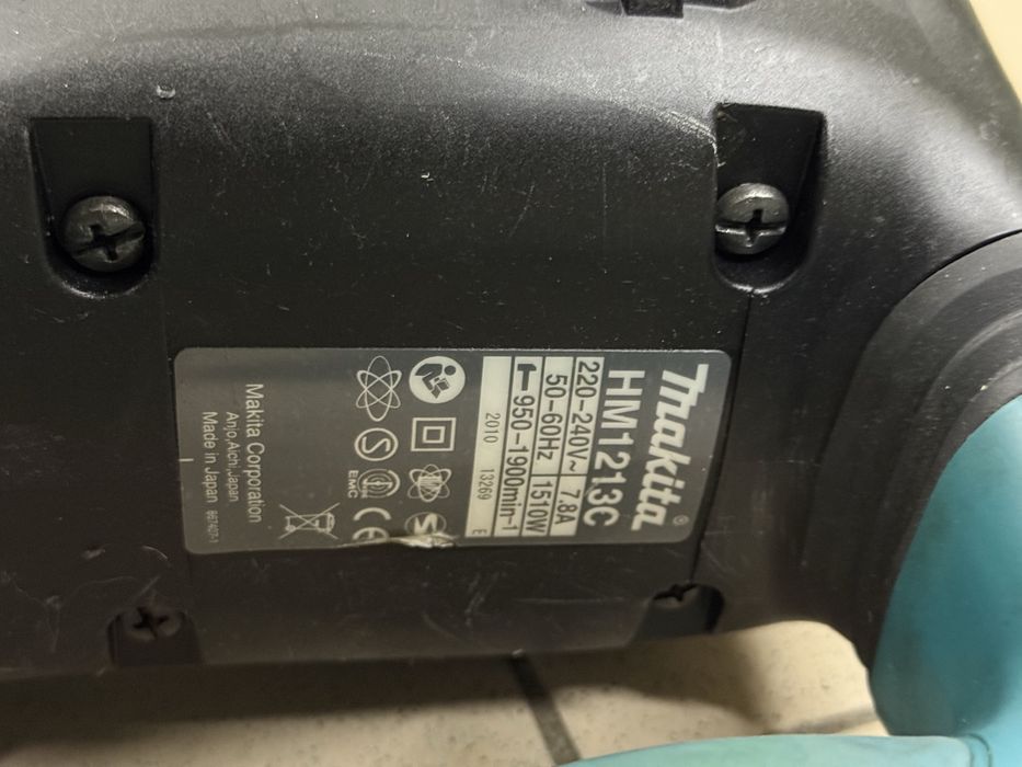 HM1213C młot Makita używany sprawny