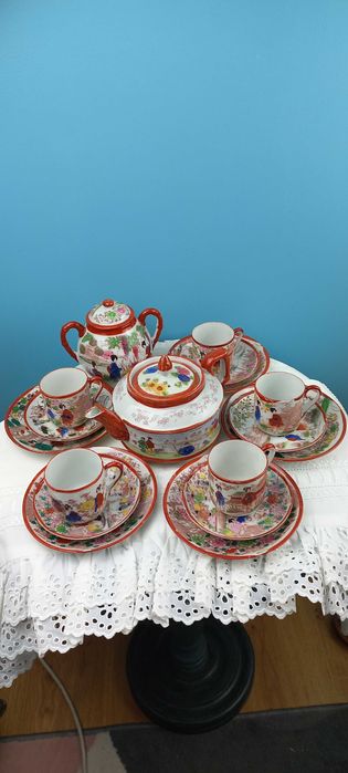 Сервиз фарфоровый кофейный. Япония.