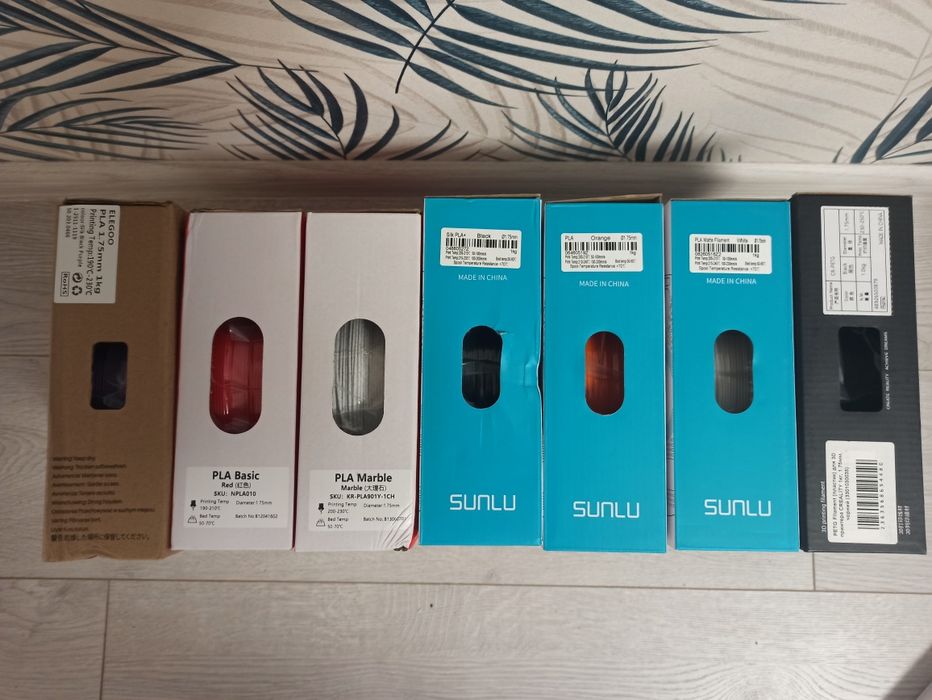 Продам 3d принтер Creality Hi combo