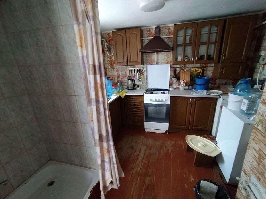 Окремий будинок в місті , 13сот.землі  р-н Богунія. Біля кар'єру.