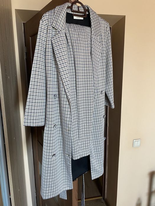 Костюм на осень reserved