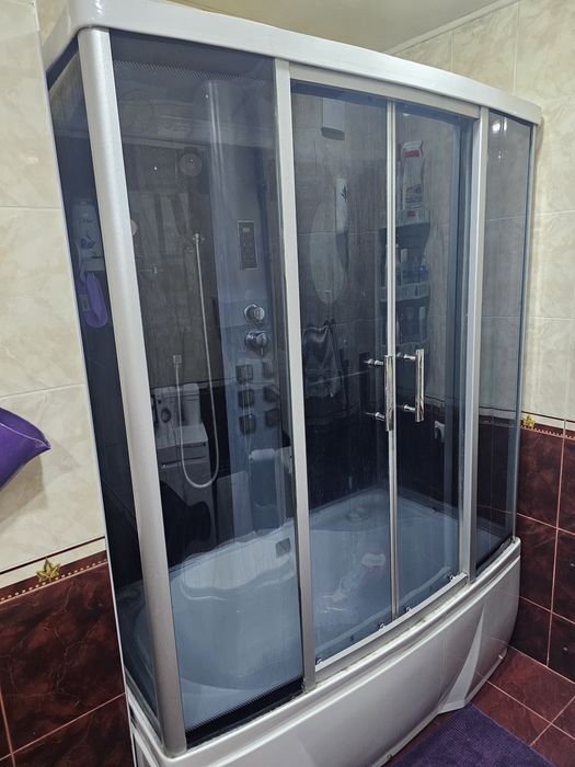 Продам душевую кабину