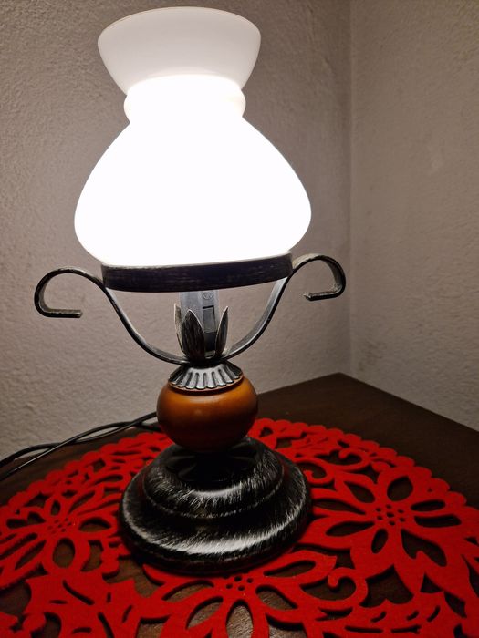 Sprzedam lampke Eglo Rustic