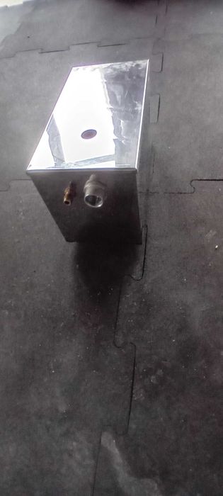 Naczynie przelewowe wzbiorcze