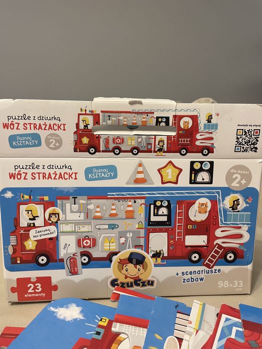Czuczu wóz strażacki puzzle z dziurką 2+