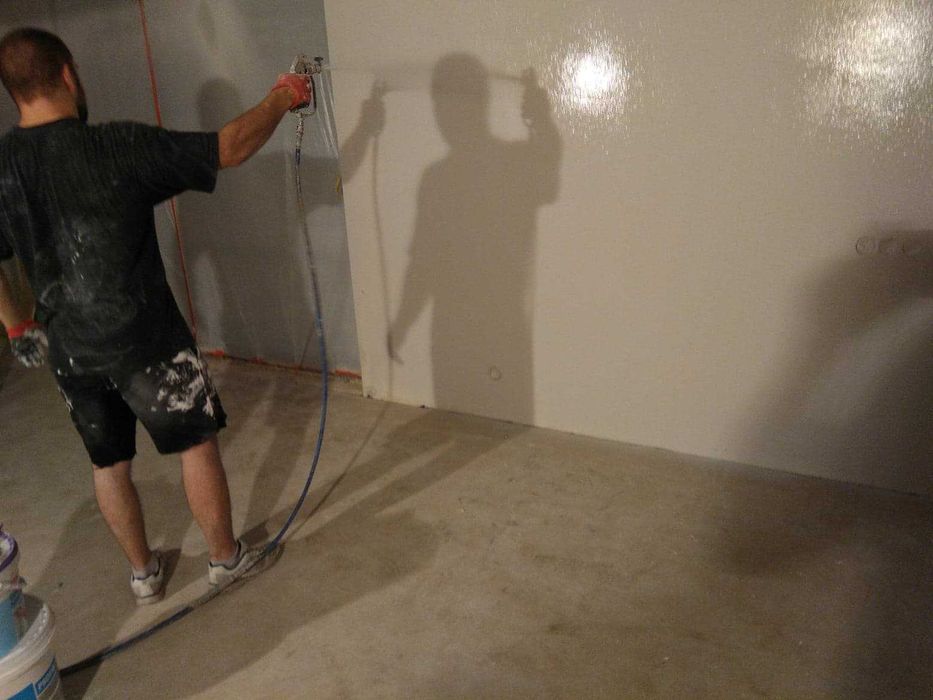 Gładzie natryskowe | Malowanie natryskowe | STALID