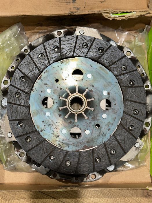 Сцепление VALEO 828583 CITROEN Jumpy/C4/DS4/DS5/PEUGEOT 308/3008