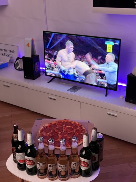 Телевізор Hisense 40B6600PA