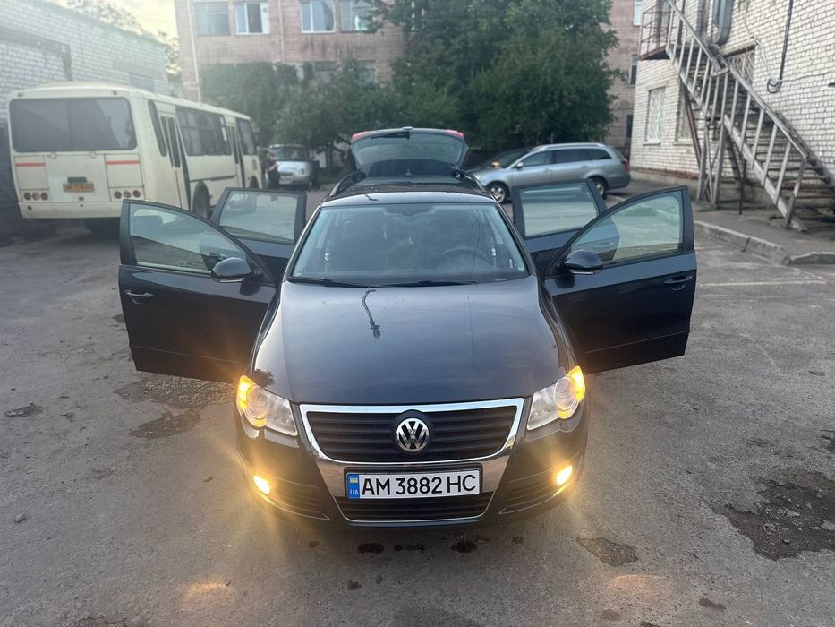 passat b6 бензиновий