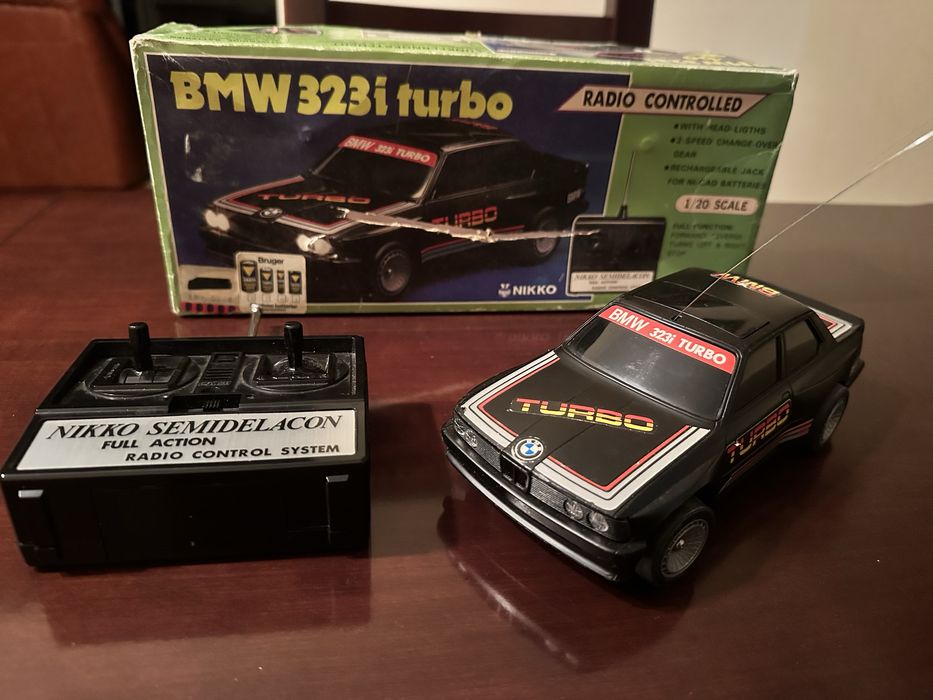 Stara zabawka Bmw 323i Turbo zdalnie sterowany Nikko DDR PRL