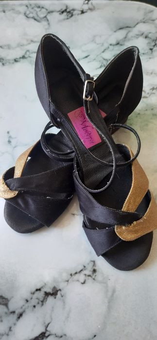 Туфлі танцювальні для дівчинки