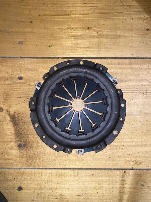 Продам корзину і підшибник для ваз 2110