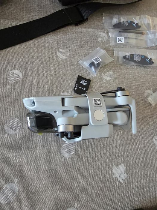 Dji Mini 2 Fly More Combo