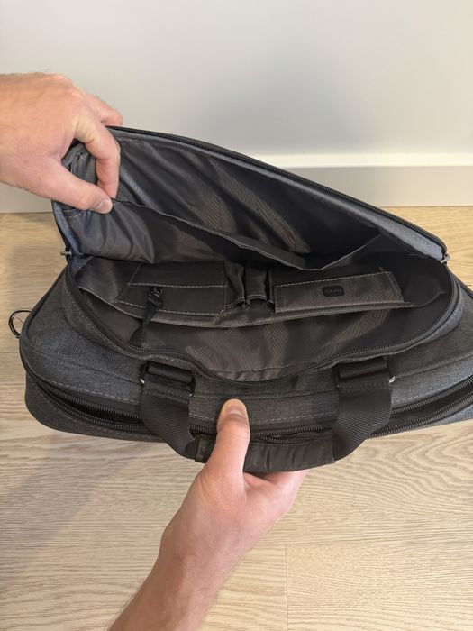 Troba HP na laptopa 15,6”