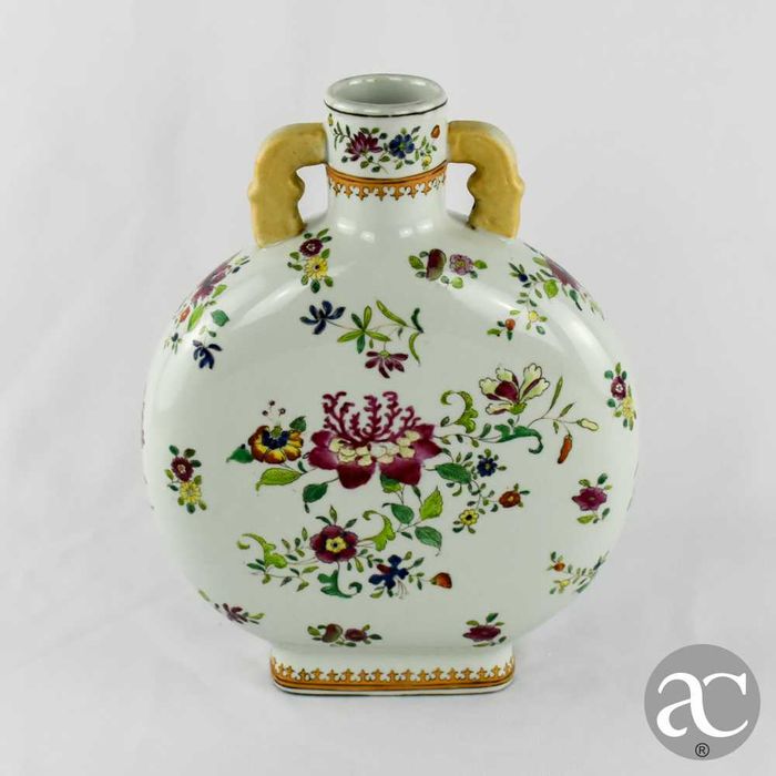 Cantil em porcelana da China, Família Rosa