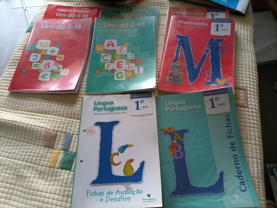 Livros do 1 ano  Plim, fantásticos, ...