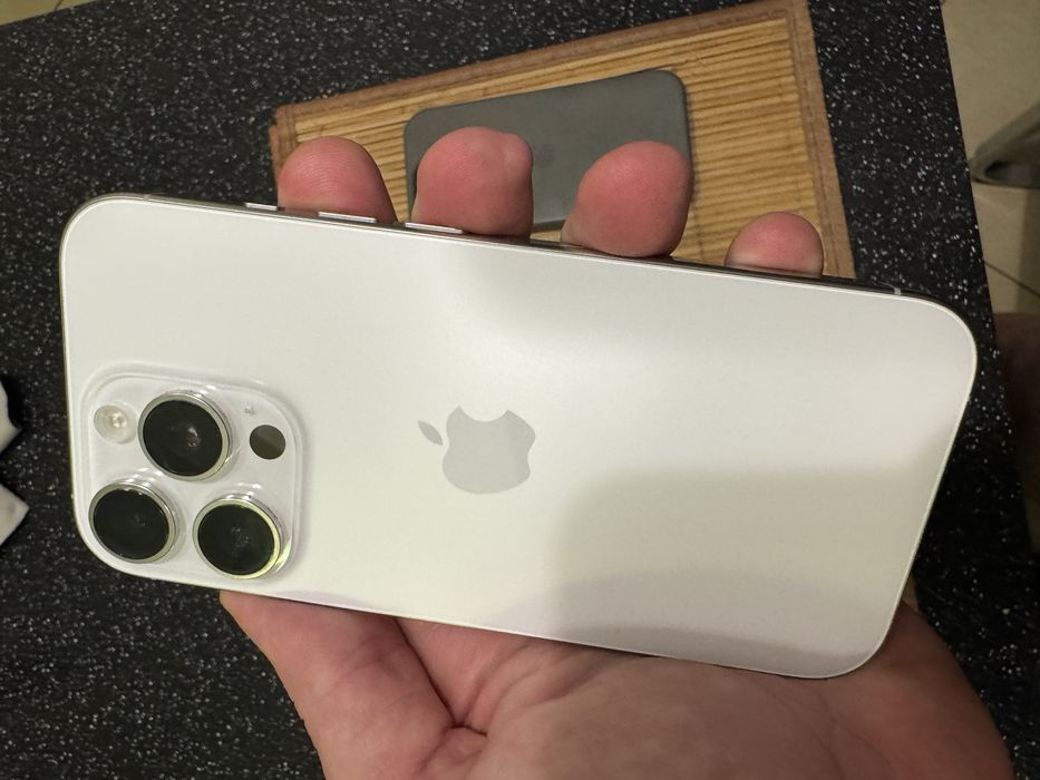 iPhone 16 Pro 256gb neverlock SIM+eSIM 93% акум ідеал