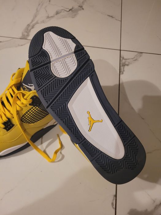 Buty Jordan 4 Retro Lightning