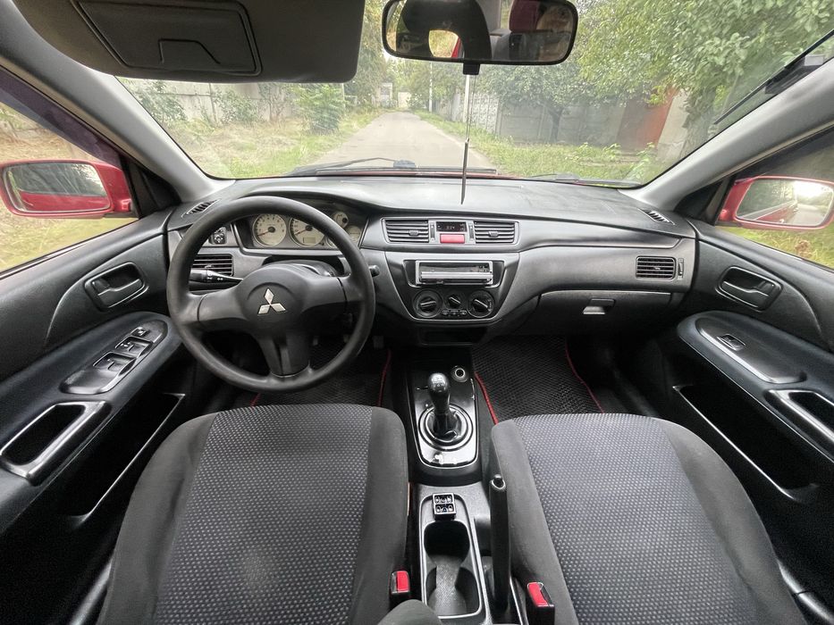 Mitsubishi Lancer 1.6 Газ