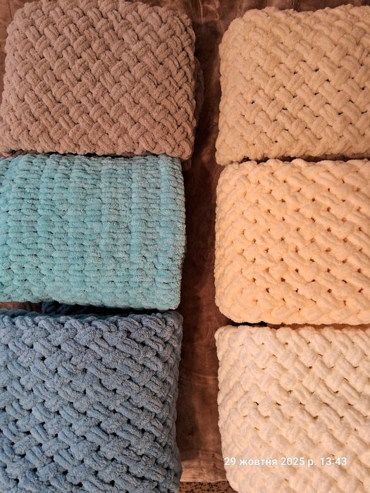 Плюшевий плед ручної роботи