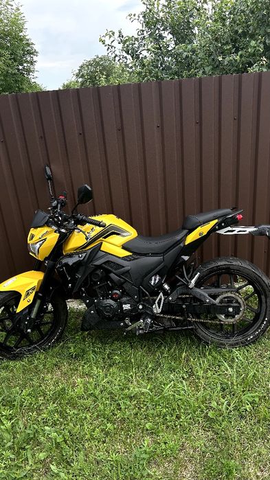 Продам Лифан ср220