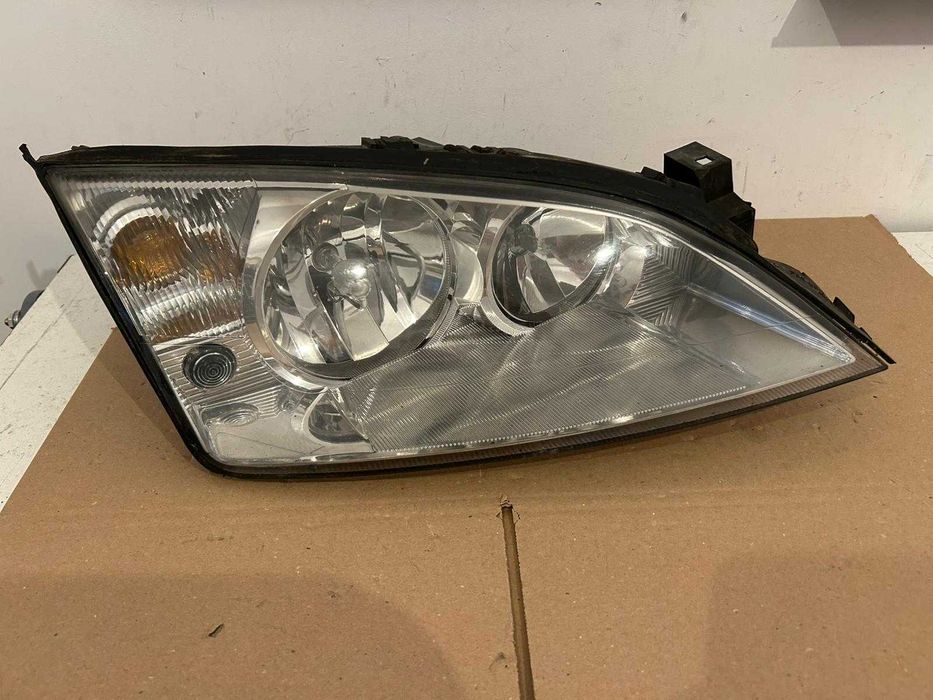 Lampa przednia Ford Mondeo Mk3 lewa lub prawa