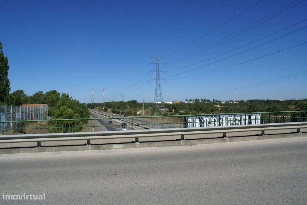 Terreno Em Foros Da Catrapona - Seixal