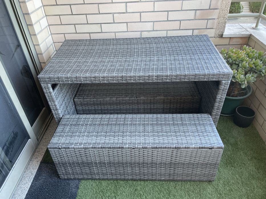 Vendo sofa/mesa de jardim