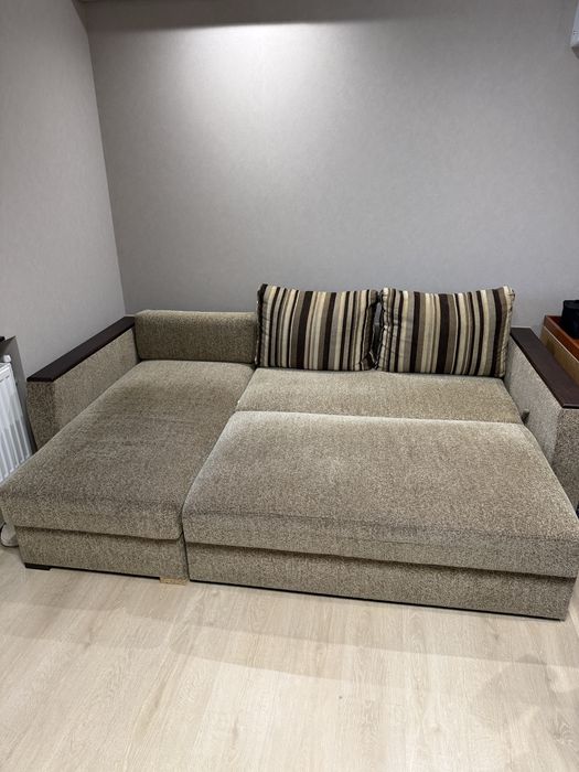 Продам кутовий диван б/у