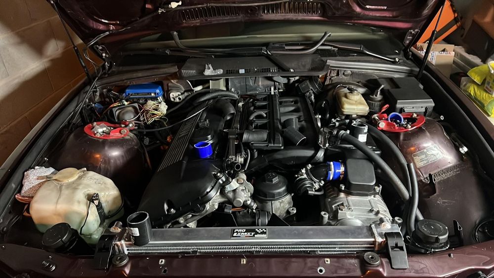 Zestaw kompresor m62 bmw m54 m52  b30 b25 b28 b22 e46 e39 e60