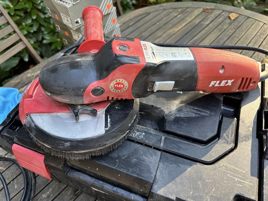 Szlifierka renowacyjna Flex SE 14-2 150 do drewna, metalu, kamienia