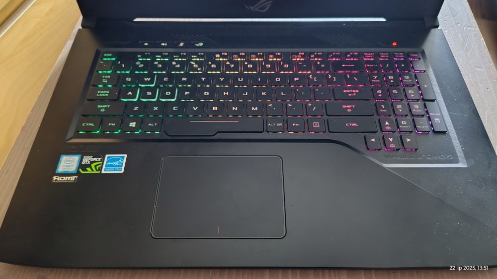 Laptop Asus Rog Strix GL703GE