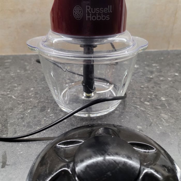 Siekacz Russell Hobbs