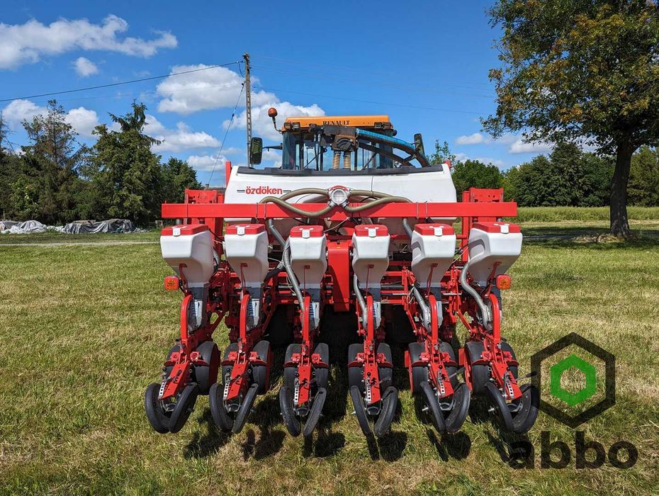 Siewnik pneumatyczny punktowy Ozdoken VPKT-DG6 do kukurydzy dyni