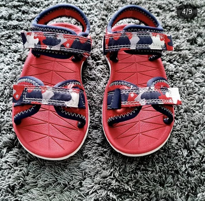 Босоніжки Clarks сандалі Clarks босоножки Clarks