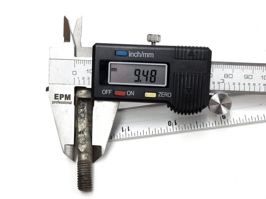 Śruba jarzma siodełka Ukraina Ural Zif Mińsk CCCP USSR