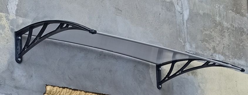 Daszek nad drzwi, zadaszenie poliwęglan 150 cm x 100 cm