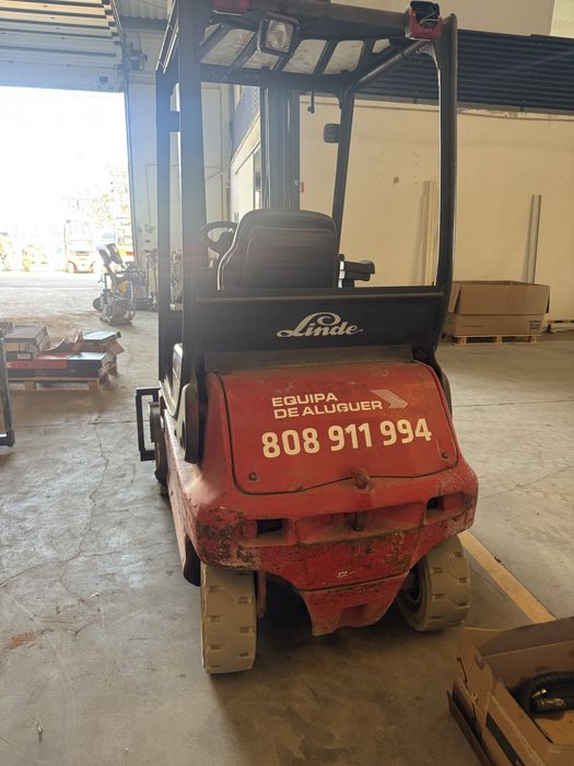 Empilhador E 18 Linde (usado) elétrico
