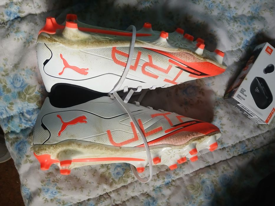 Chuteiras Puma Ultra FG