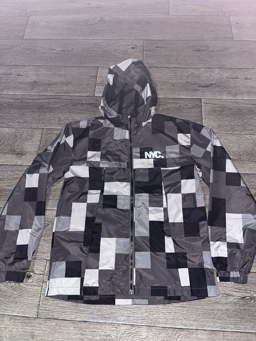 Продам вітровку вітрівку