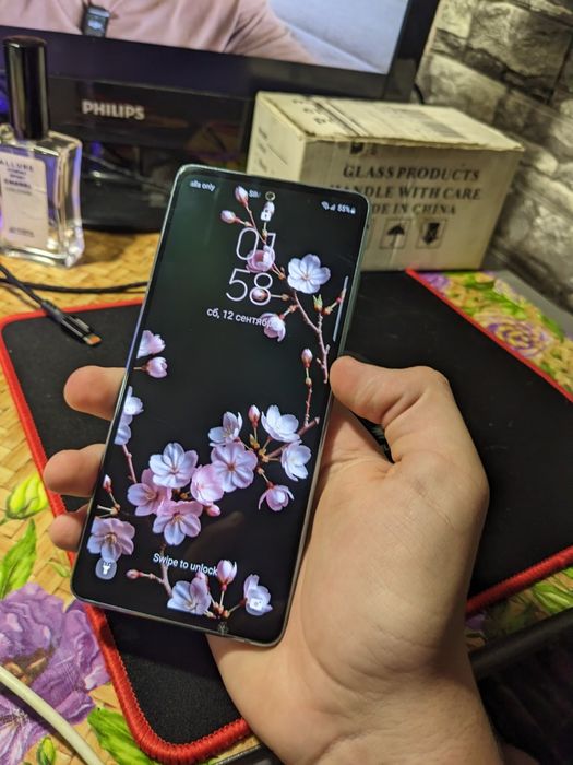 Samsung s20fe на операторе