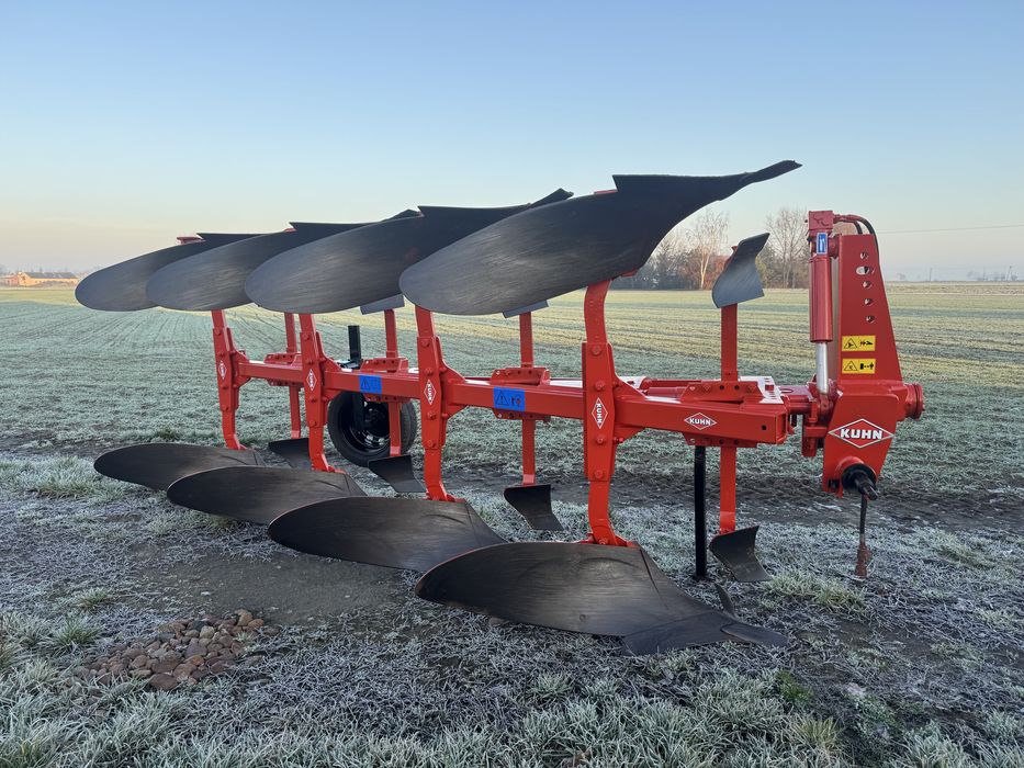 Kuhn master 4 !! Model 3+1 !! Od 80km !! Plug obrotowy (lemken overum)
