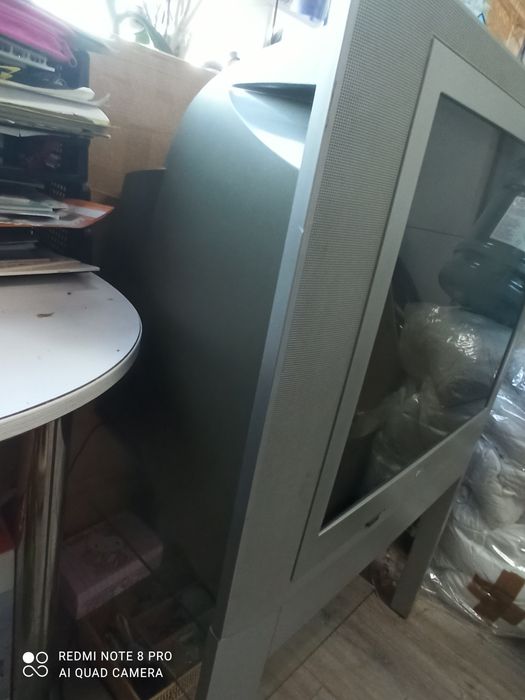 Телевізор Philips 29PT5506 з тумбою