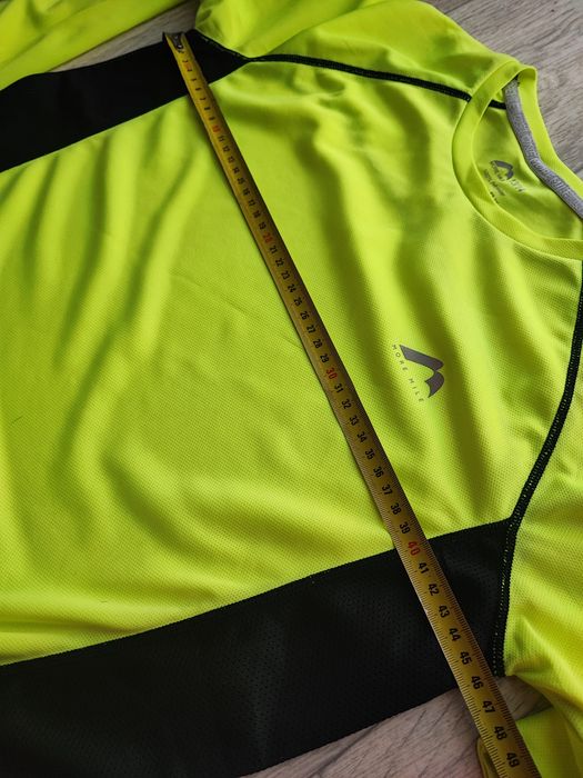 Реглан футболка для спорту