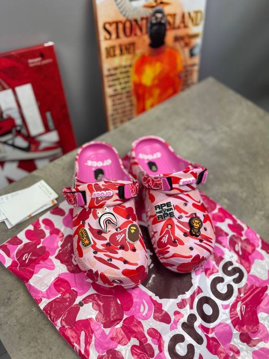 Шльопанці Crocs x Bape/крокси бейп/шльопанці крокс x бейп/crocs