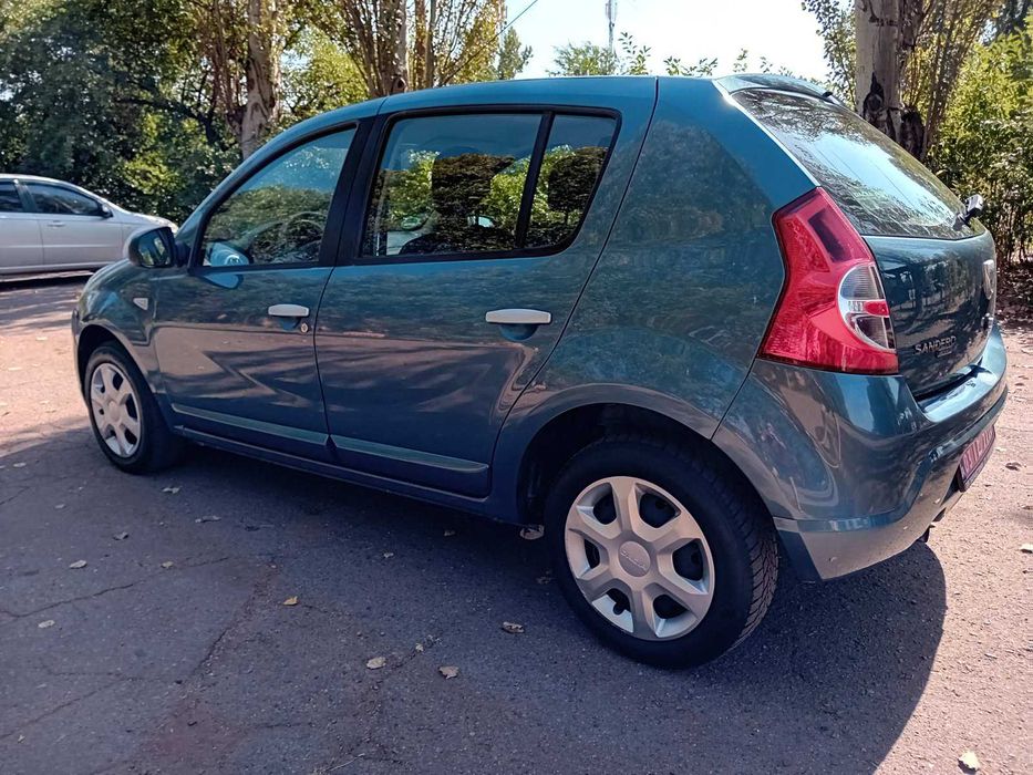 Dacia Sandero 2009