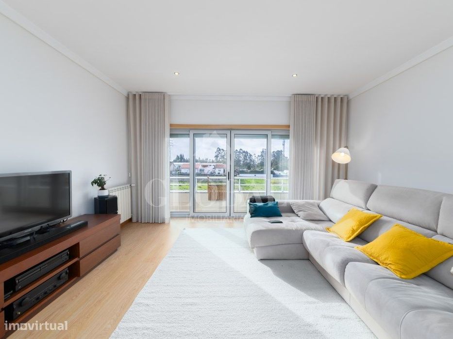 Apartamento T3 Nogueira da Regedoura